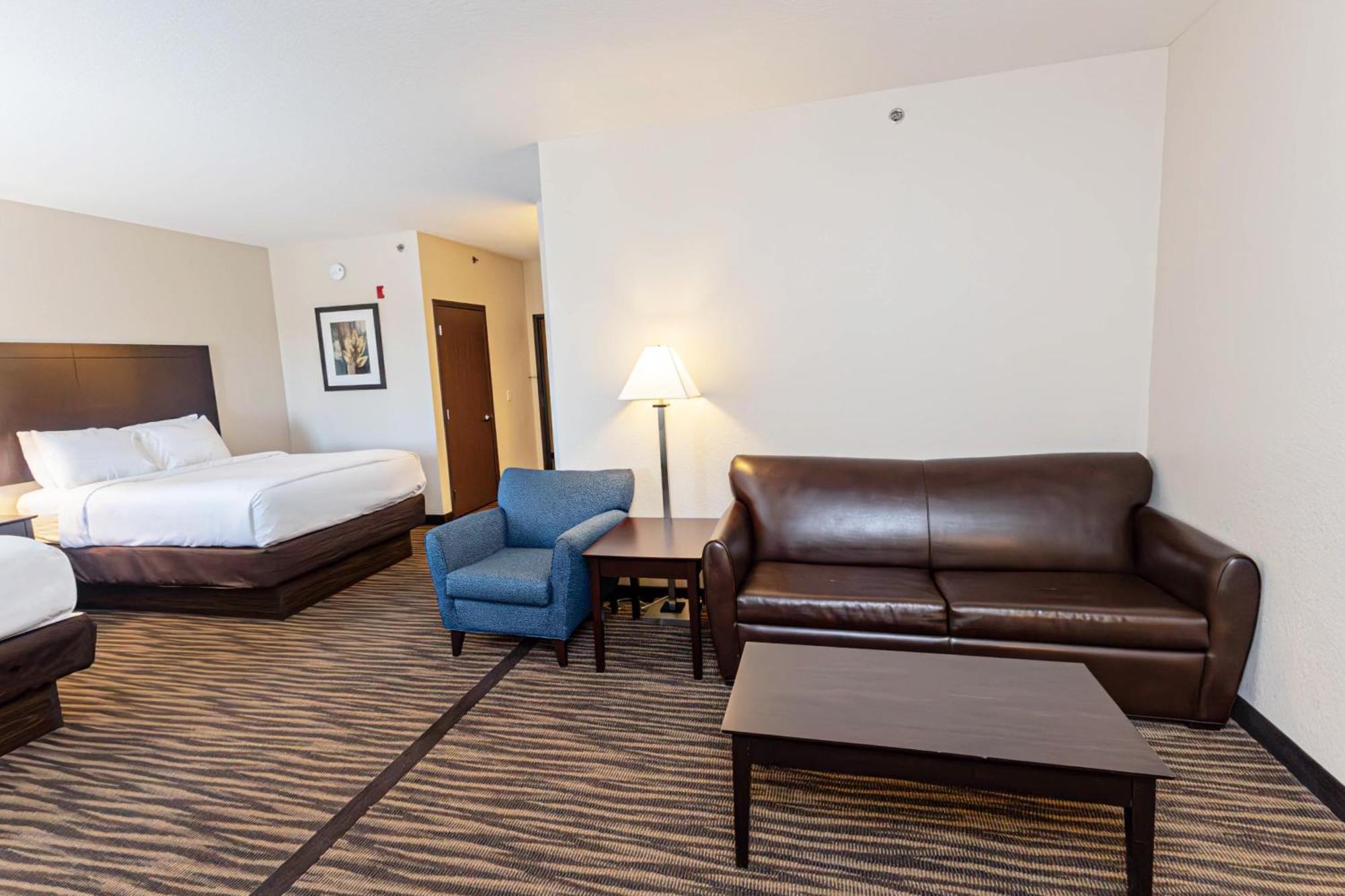 Cobblestone Inn & Suites 매리스빌 외부 사진